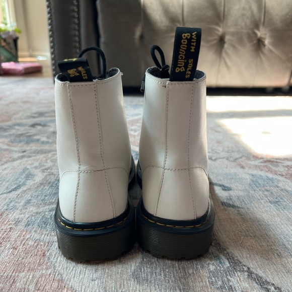 Women’s White Doc Martens - Picture 2 of 6